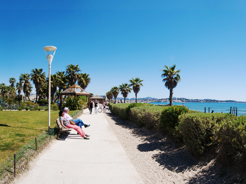 Plage amenagee – base de plein air