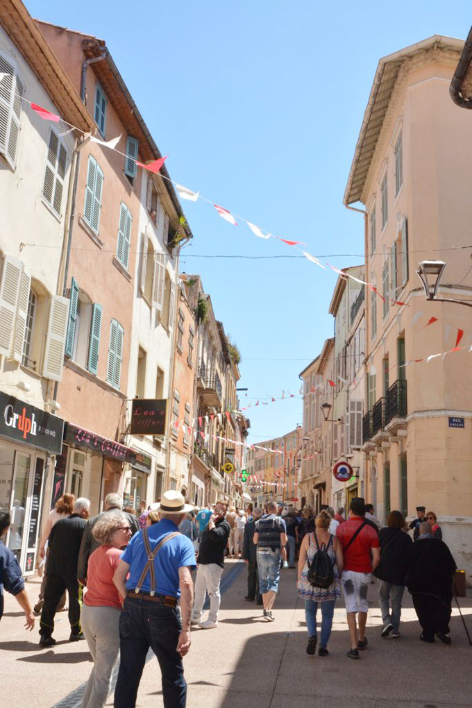 La rue du Général de Gaulle inaugurée !