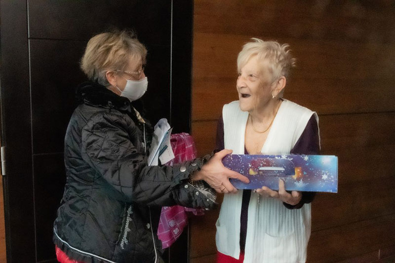 Les colis de Noël distribués à nos seniors