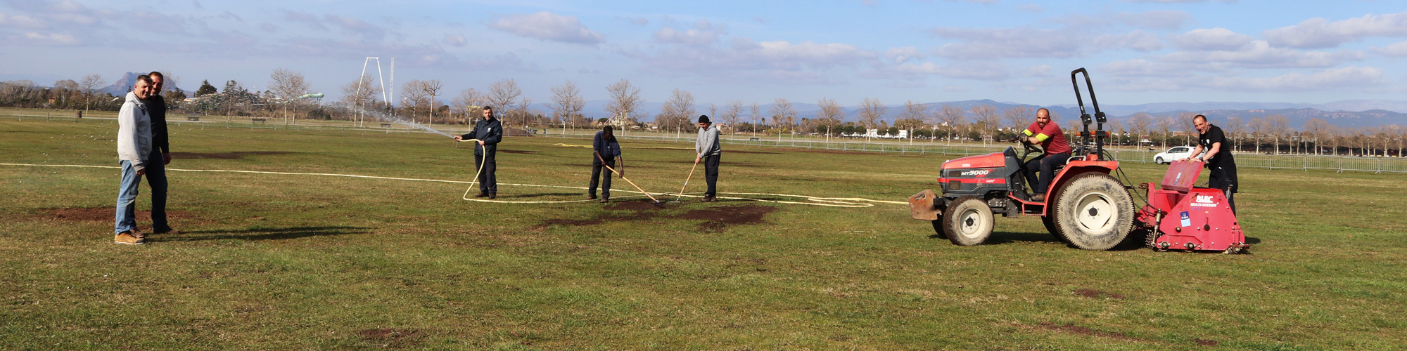Image d'illustration : Création de 3 terrains de rugby éphémères