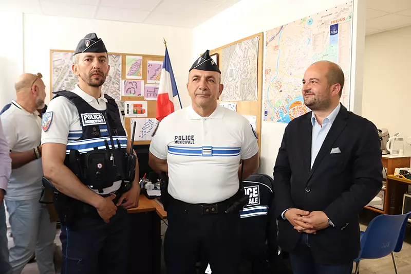 Un poste de police municipale inauguré par le maire au quartier Villeneuve