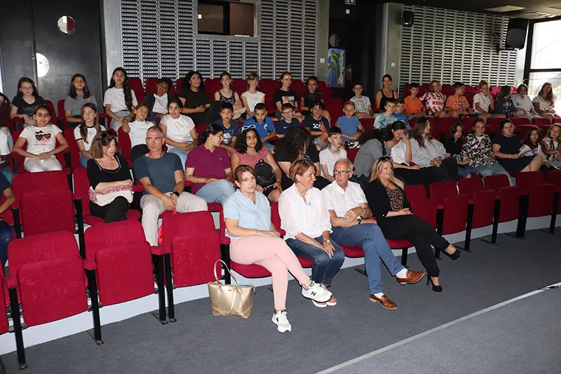 Remise des prix du Concours vidéo des Collèges