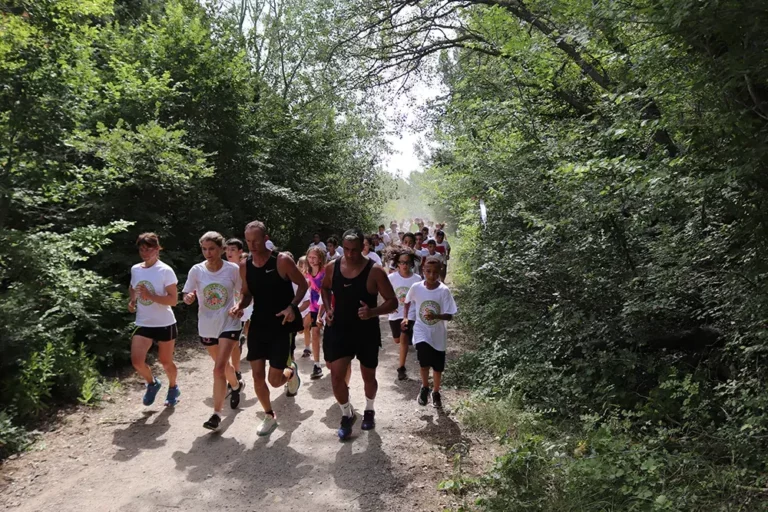 L’école Aubanel fait son cross à la Base nature