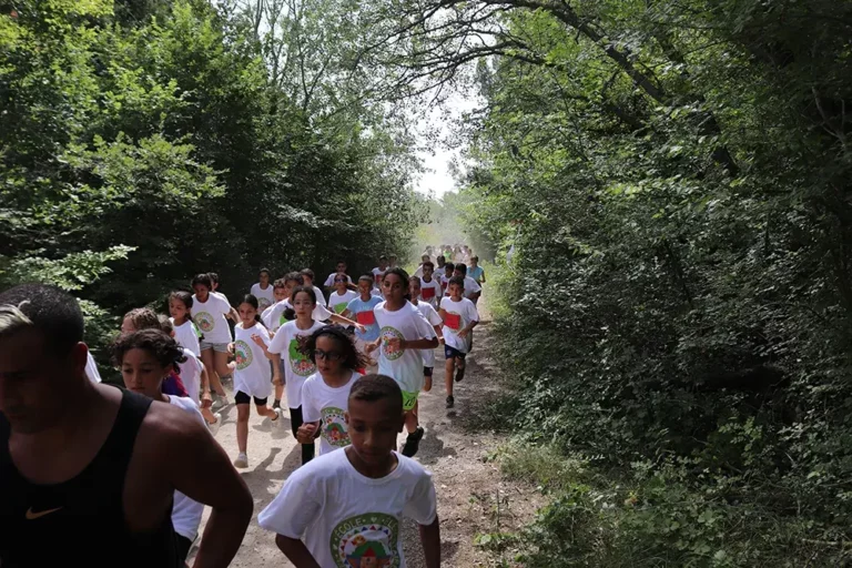 L’école Aubanel fait son cross à la Base nature