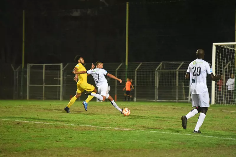 FOOTBALL - J8 National : l’Étoile éteint Aubagne, 3-1 !