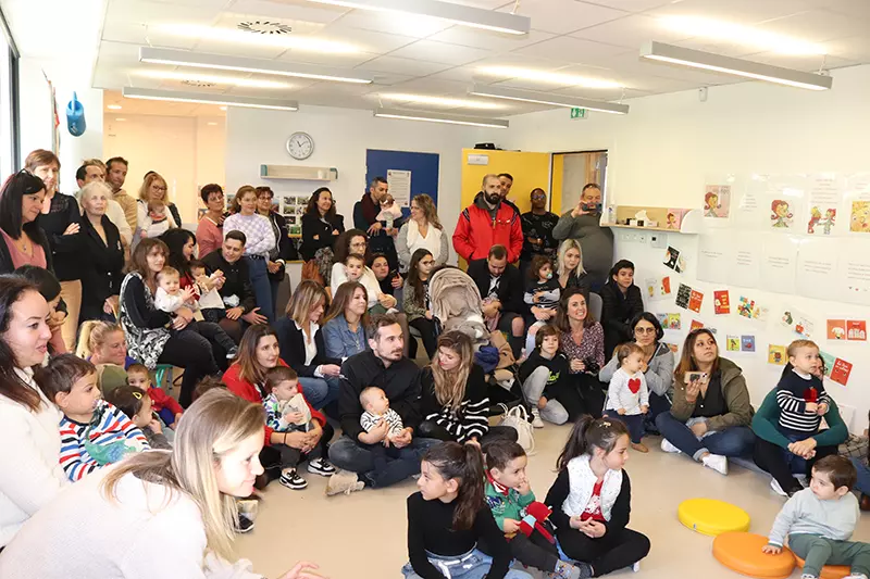 Un Girafe Award décerné à l’Arche de Iulii : les assistantes maternelles à l’honneur