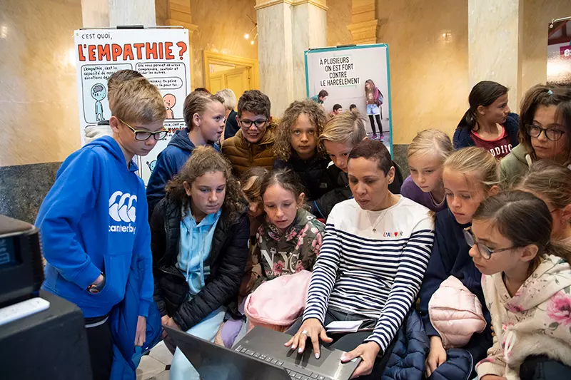 Salon contre le harcèlement scolaire : les jeunes fréjusiens sensibilisés