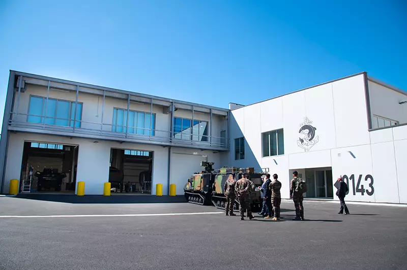 Les élus des villes de Fréjus et de Saint-Raphaël étaient au 21ème RIMa pour une visite approfondie aux côtés du Chef de corps du Régiment, le colonel Aurélien Moy.