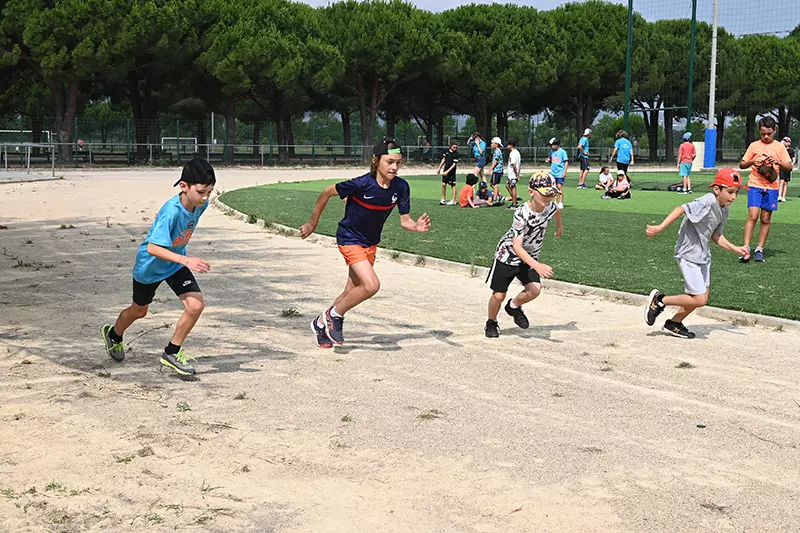 Les Accueils de Loisirs Périscolaires en mode Triathlon