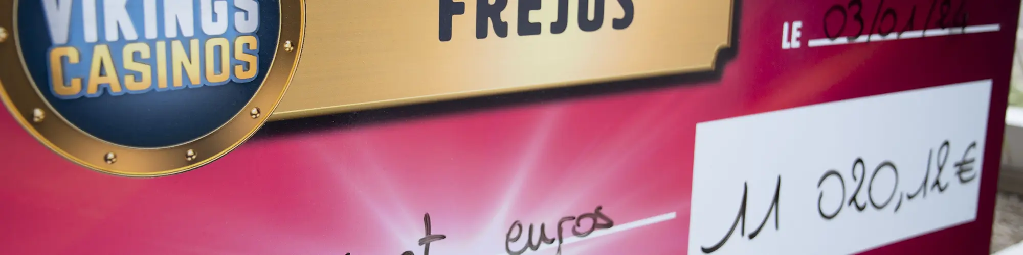 Image d'illustration : Le CCAS reçoit un don du Casino de jeux de Fréjus