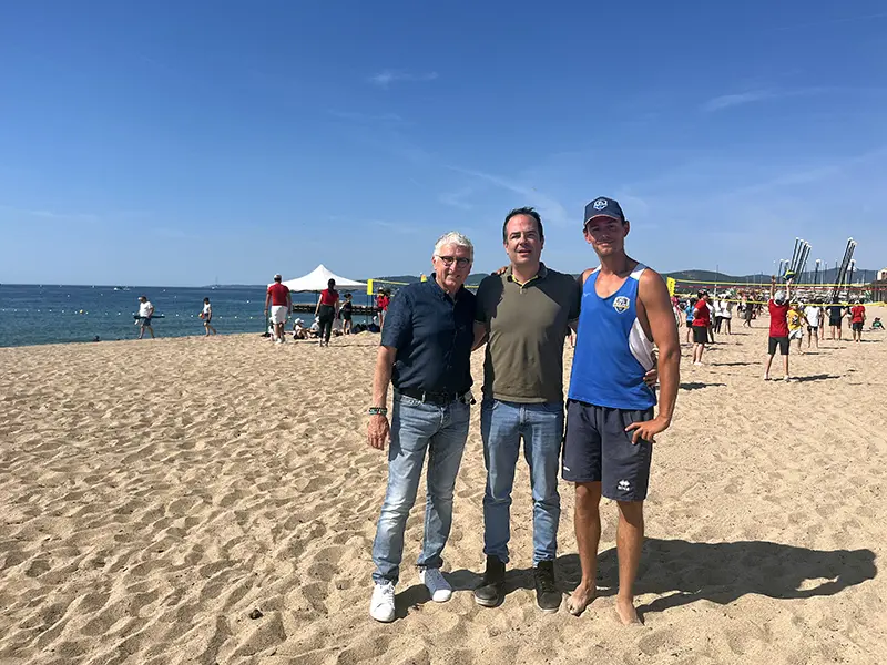 Volley-Ball : 1000 élèves réunis sur la plage pour l’opération Smashy