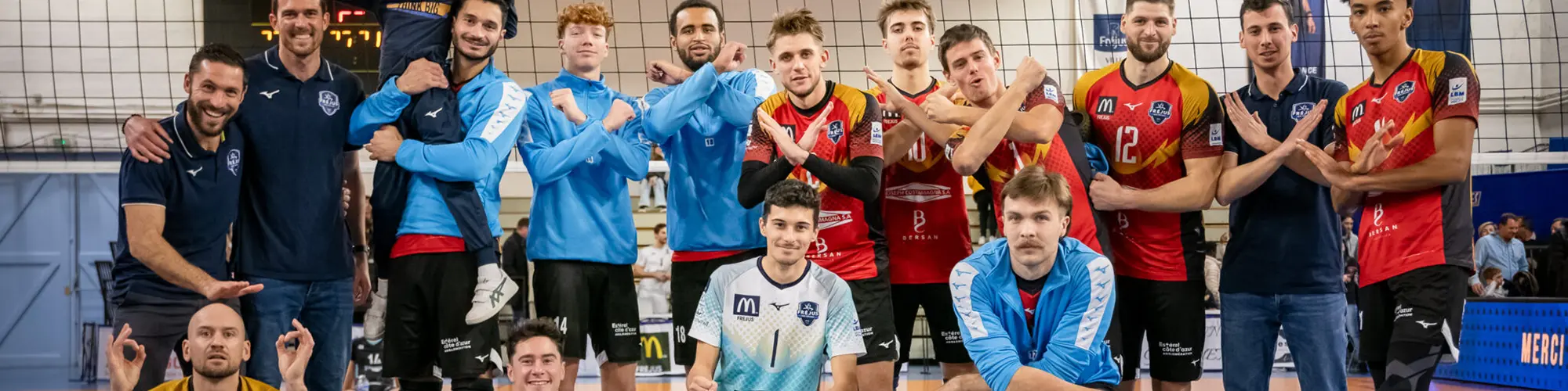 Image d'illustration : Loïc Geiler, l’entraîneur du Fréjus Var Volley prépare les JO