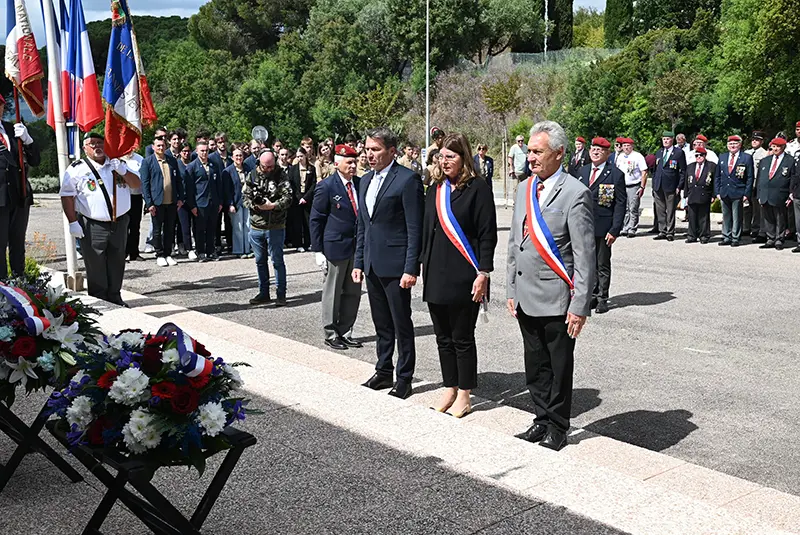 Petrus Benhamou, Première Adjointe représentant le Maire David Rachline et les autorités civiles et militaires