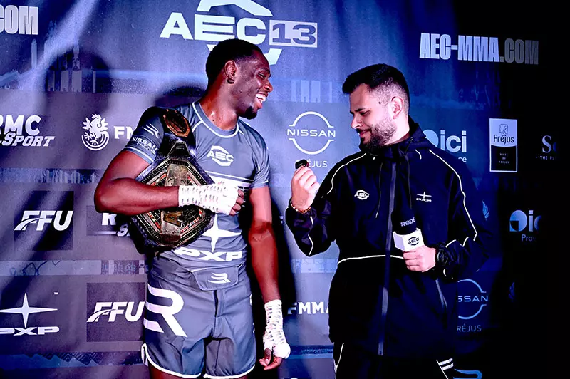 Yoan Morero s’est illustré en décrochant le titre de champion amateur AEC des Middleweight