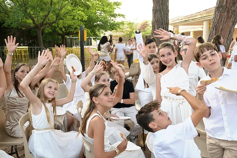 Les élèves font la fête
