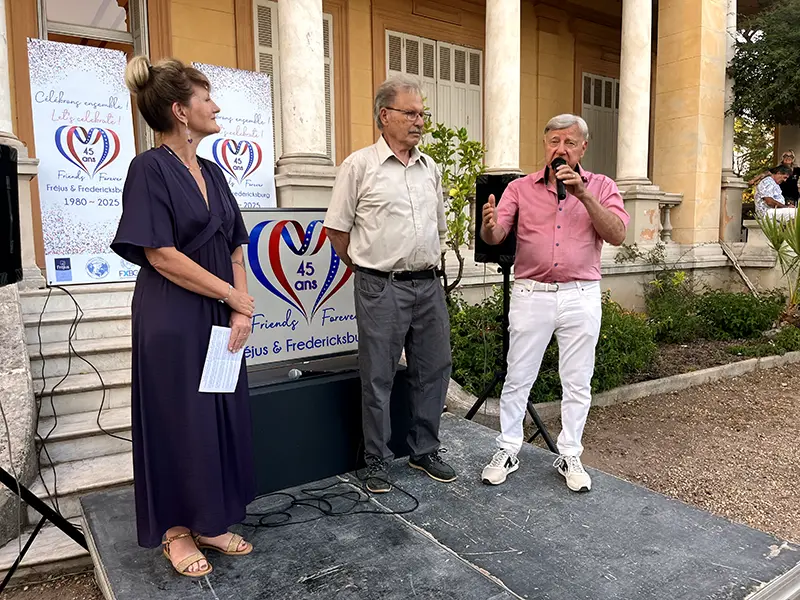 Rception  l'occasion du dpart des jeunes de Fredericksburg