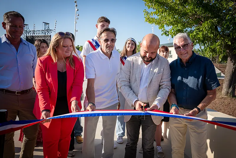 le Maire de Fréjus, David Rachline, a inauguré le nouveau skatepark de la Base Nature