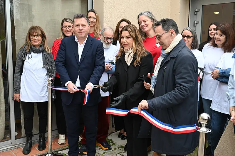 la Présidente et de la Directrice de l’association Epafa, du Président d’Estérel Côte d’Azur Agglomération, de l’adjointe déléguée au Logement et vice-présidente d’ECAA, de l’Union Diaconale du Var